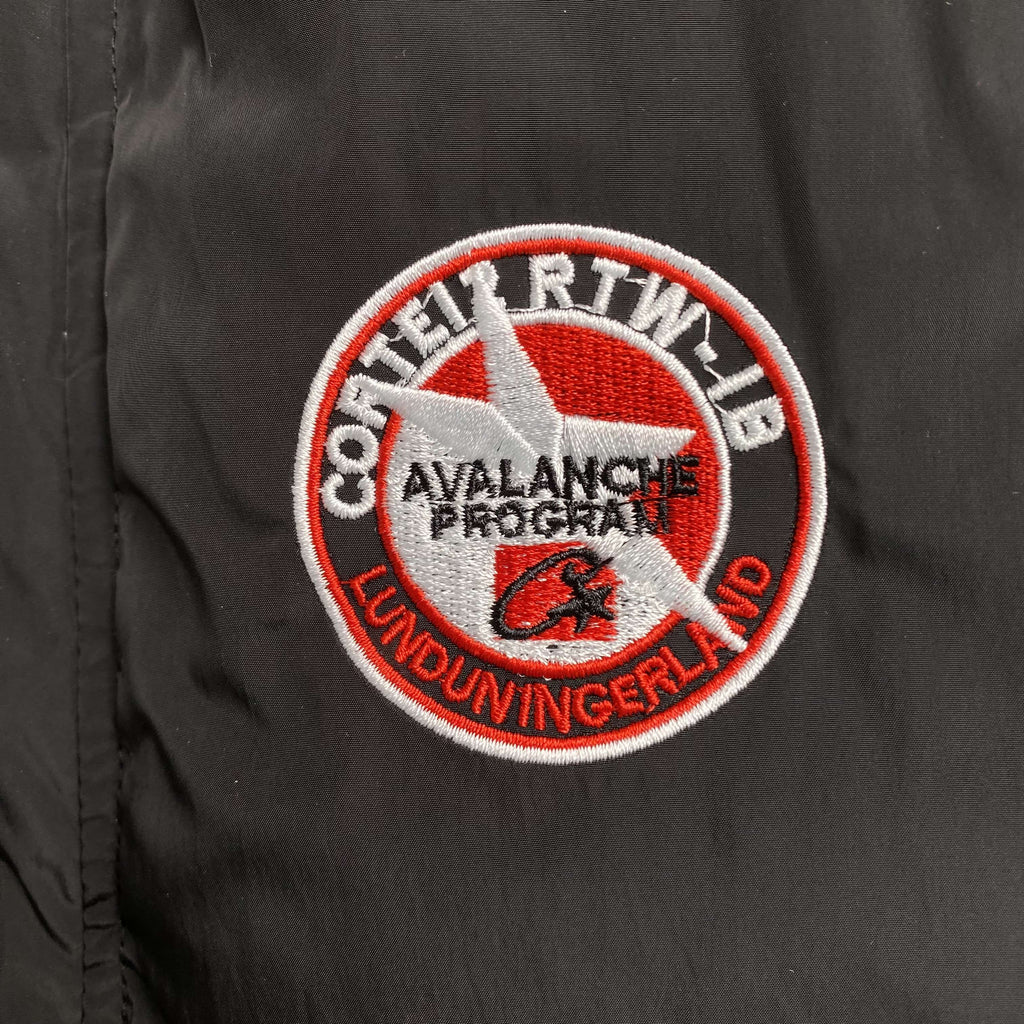 CORTEIZ AVALANCHE BOLO DOWN JACKET (BLACK)