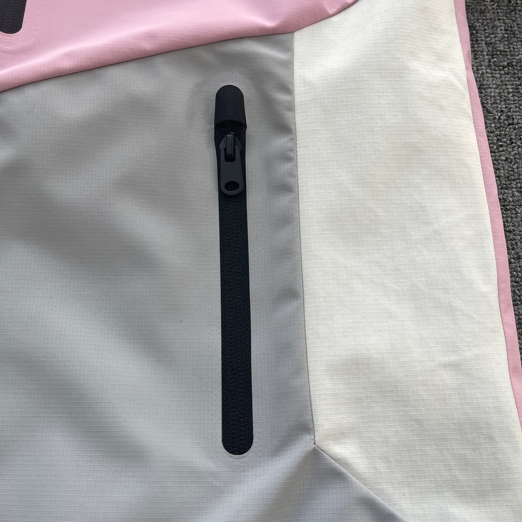 SYNA WORLD DYNAMIC TRACK JACKET - (GREY / PINK)