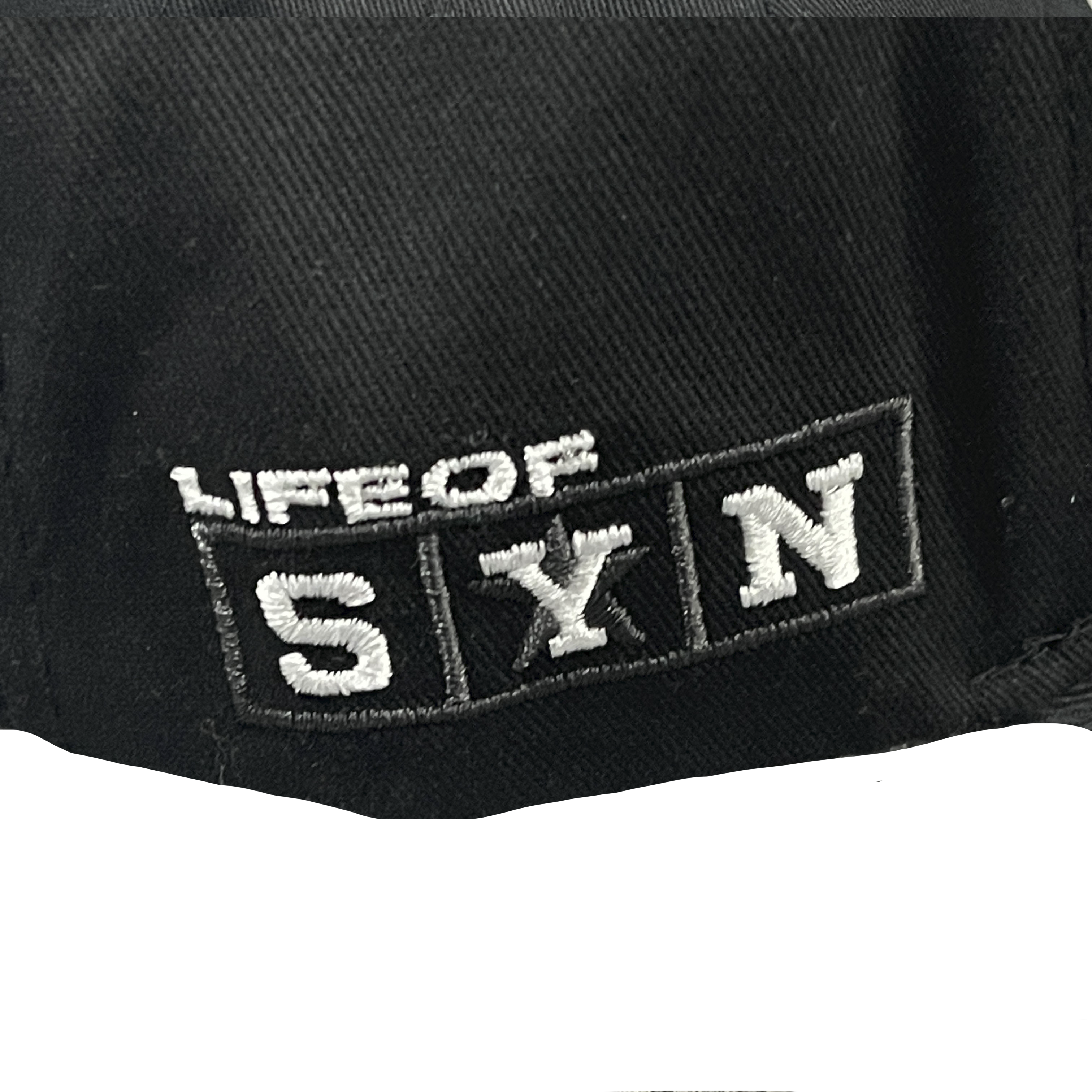 SYNA WORLD STAR CAP (BLACK)