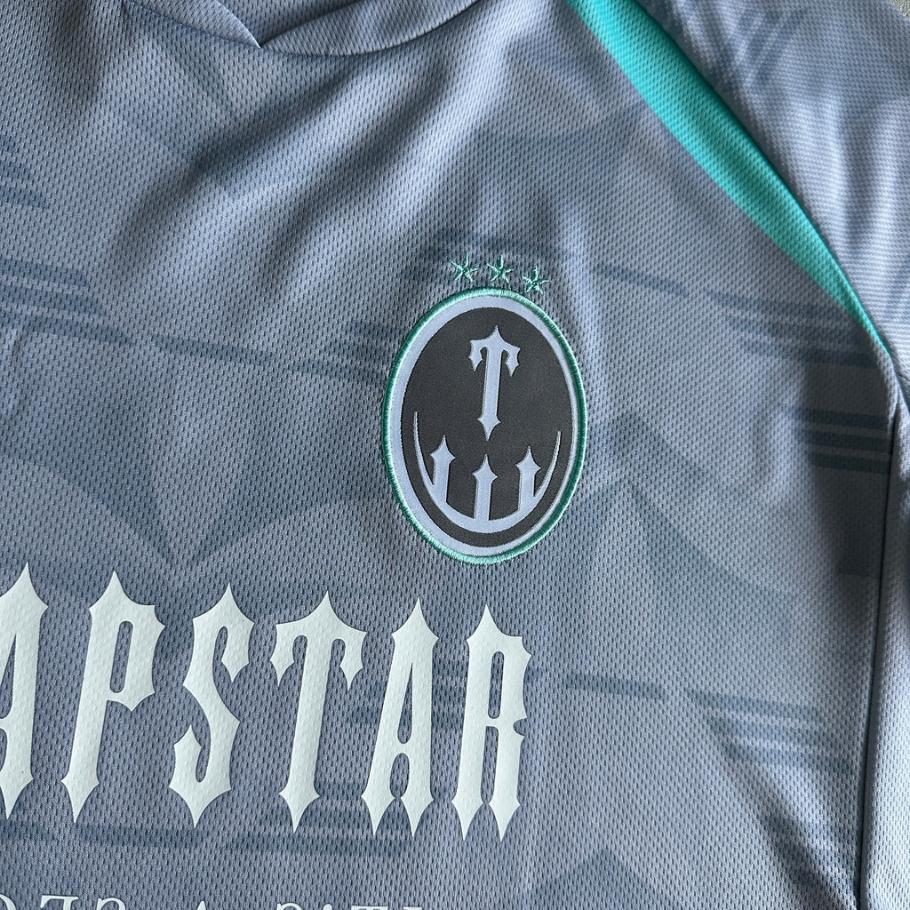 TRAPSTAR IRONGATE FOOTBALL JERSEY (GREY/BLUE)