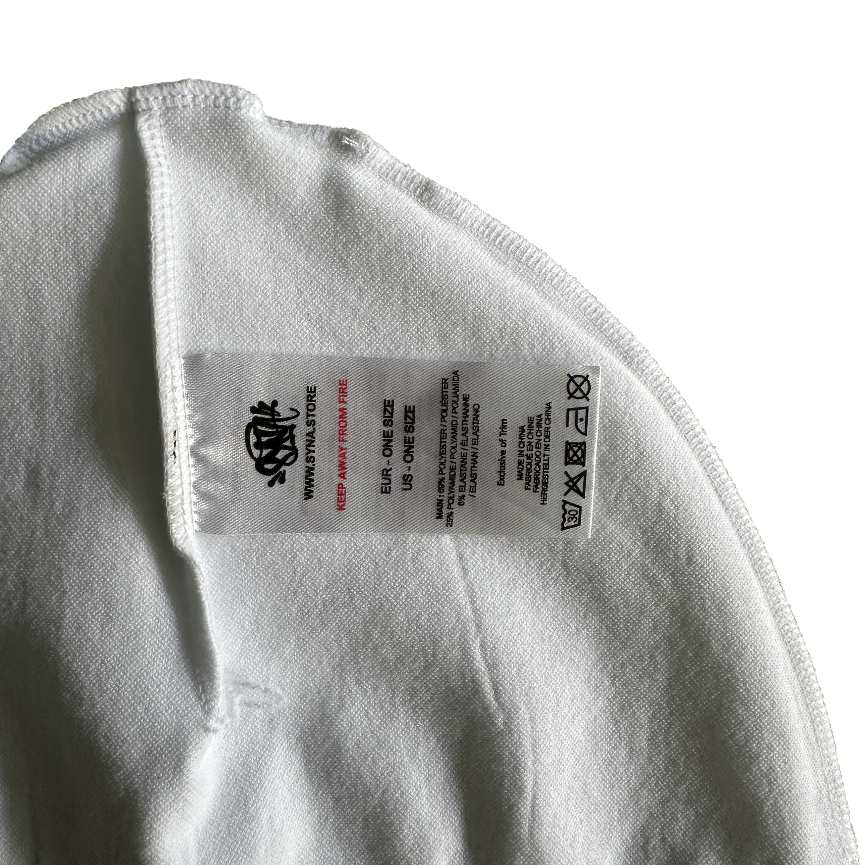 SYNA WORLD SKULL CAP BEANIE (WHITE)