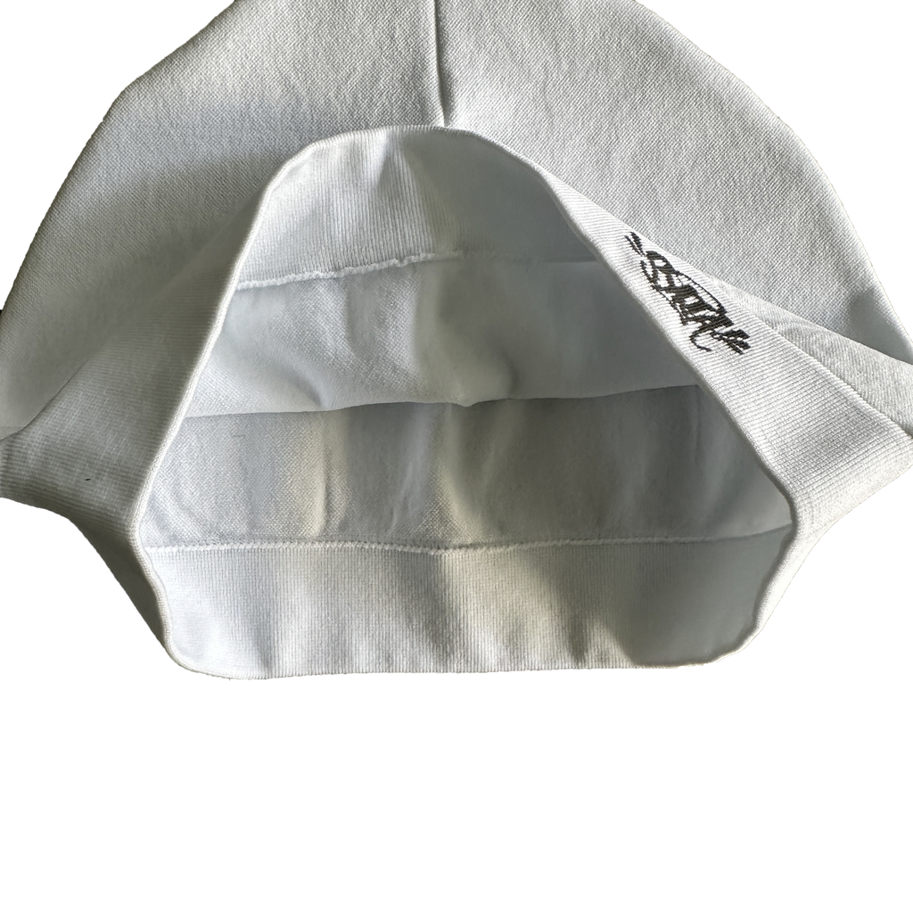 SYNA WORLD SKULL CAP BEANIE (WHITE)