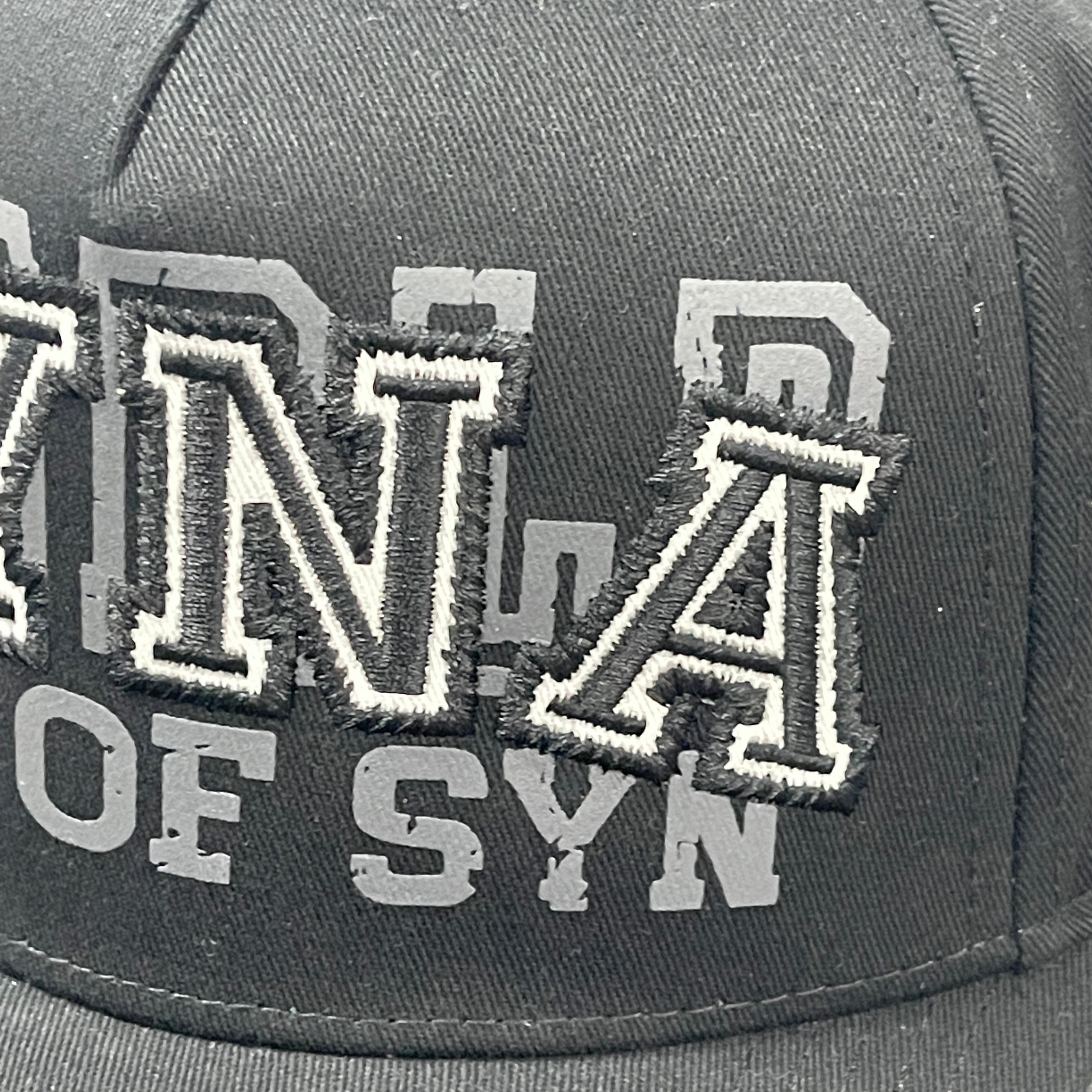 SYNA WORLD STAR CAP (BLACK)