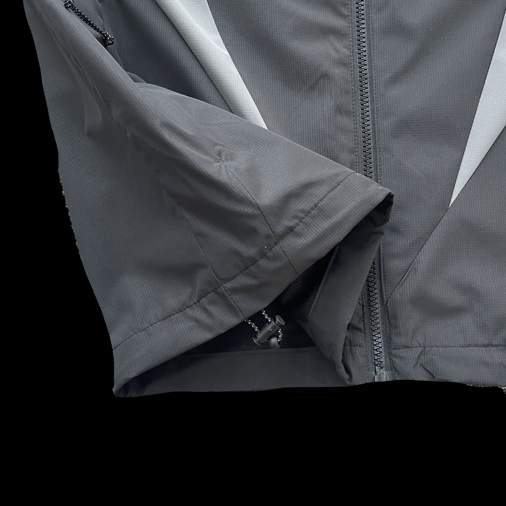 SYNA VORTEX WOVEN JACKET (BLACKOUT)