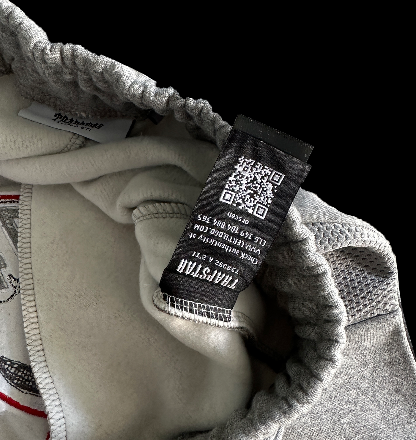 TRAPSTAR TEE & SHORTS SET (WHITE/GREY/RED)