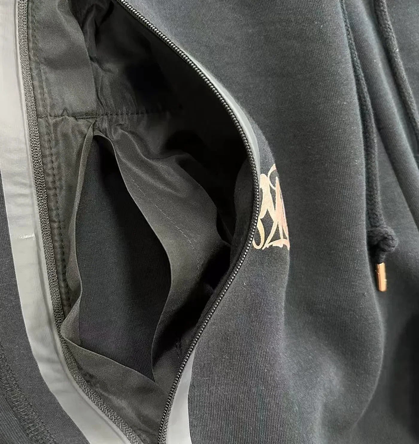 SYNA CENTRAL CEE X TECH FLEECE SET-(SYNA WORLD)