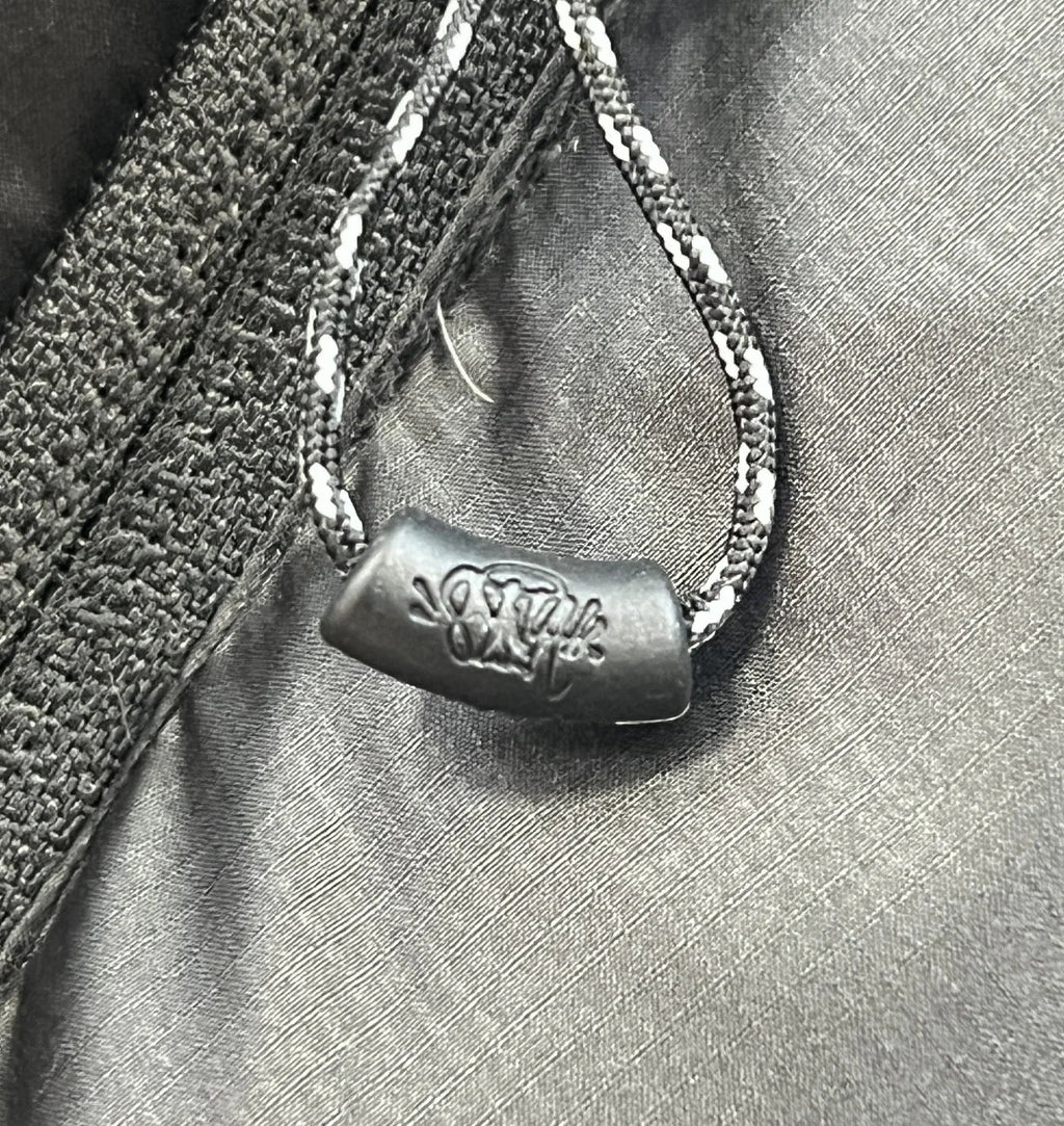 SYNA WAVE PUFFER JACKET (BLACK)