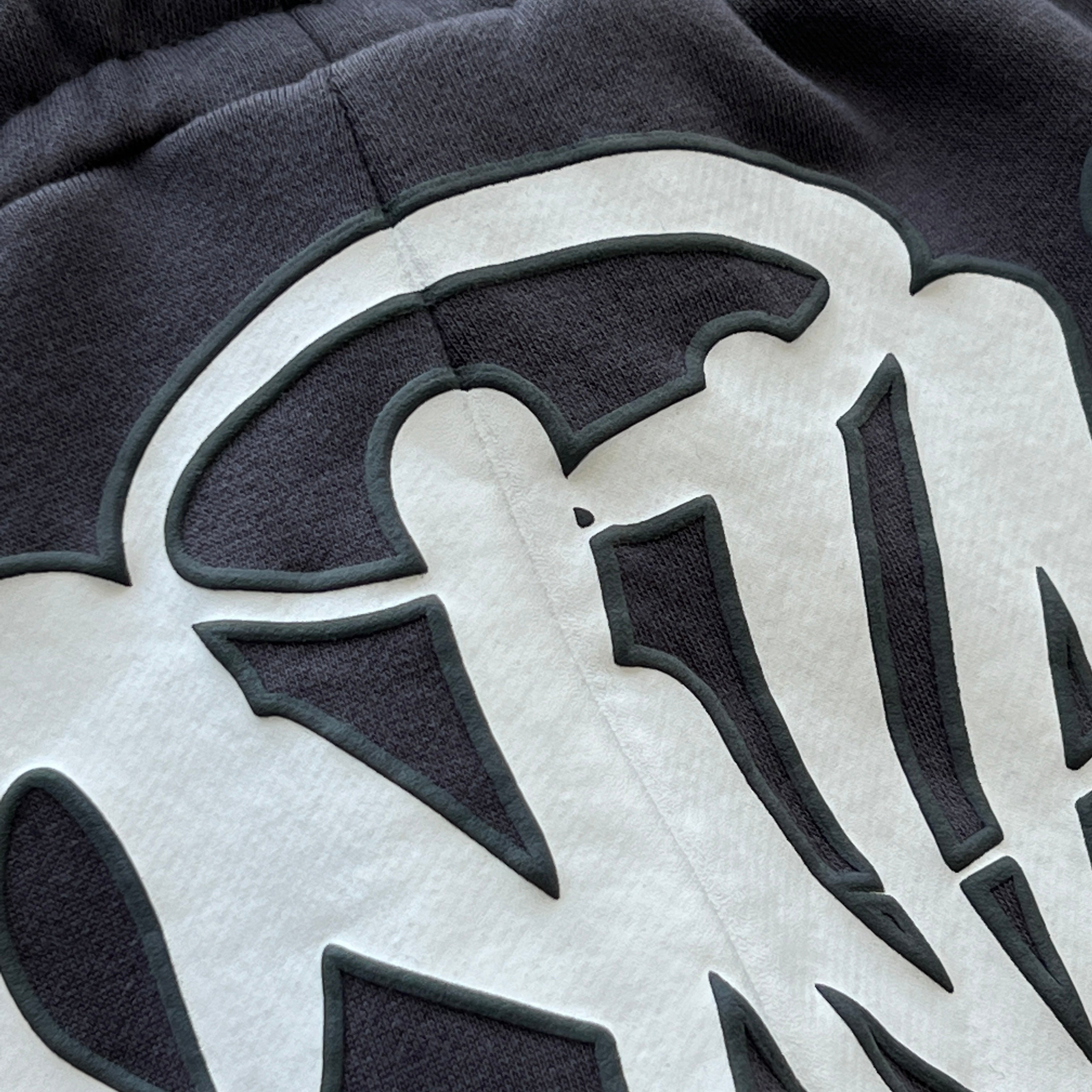 SYNA WORLD OG SYNA TRACKSUIT-(DARK GREY)