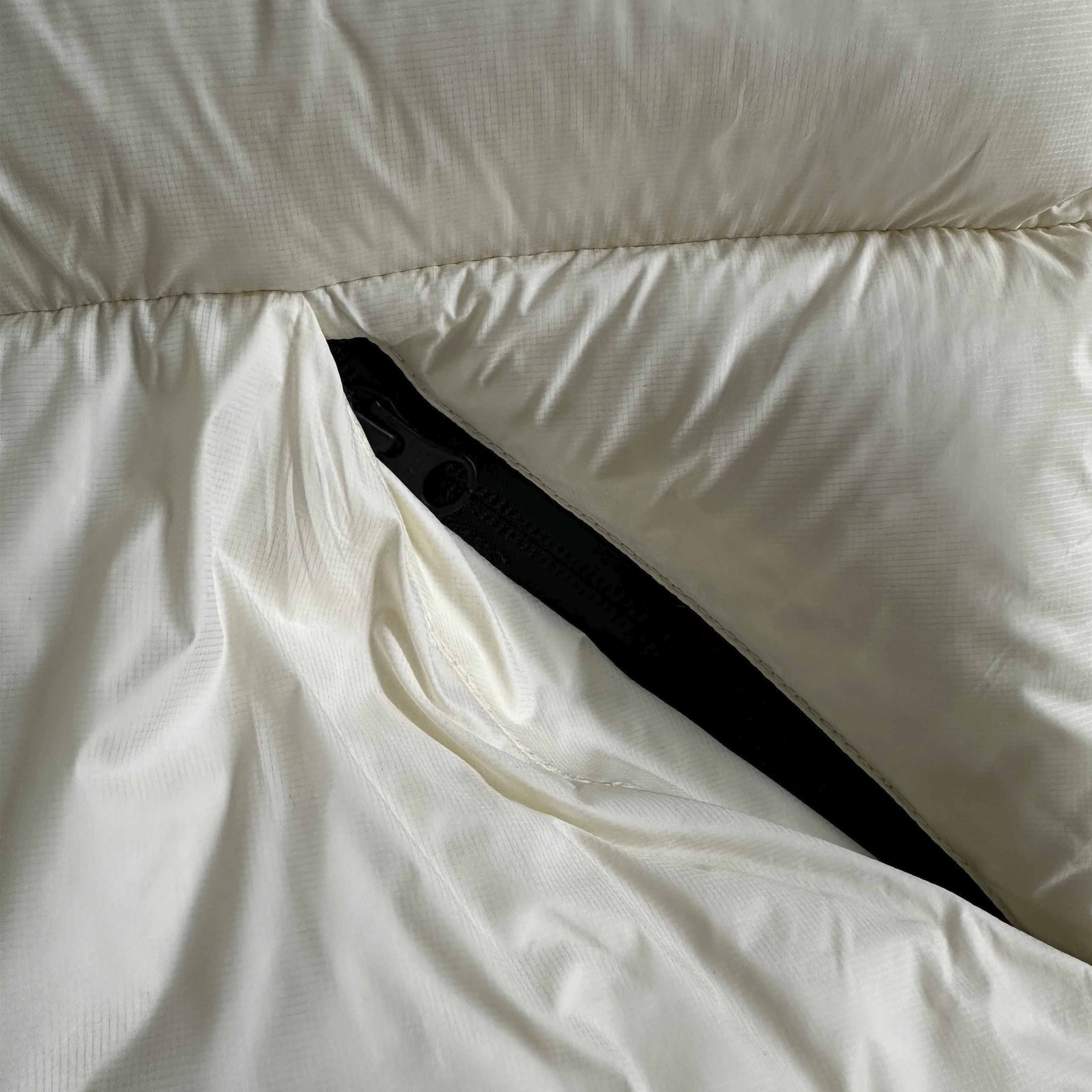 CORTEIZ BOLO LITE JACKET (CLEAR)